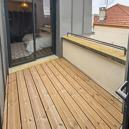Holiday home Maison Atypique Acces Direct Paris, Cuisine Design