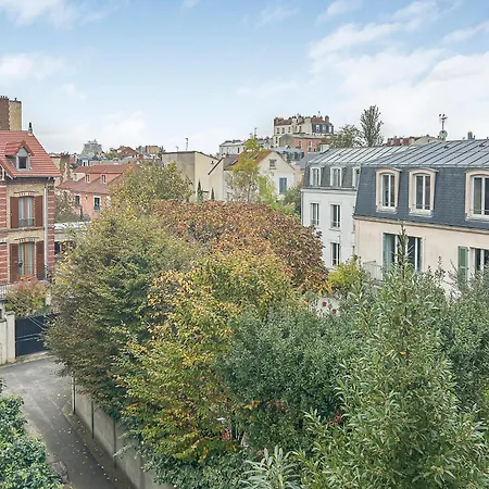 Maison Atypique Acces Direct Paris, Cuisine Design Holiday home *